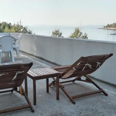 Primitivo Bay Hvar Apartment *