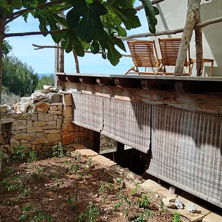 Апартаменти Primitivo Bay Hvar Хвар