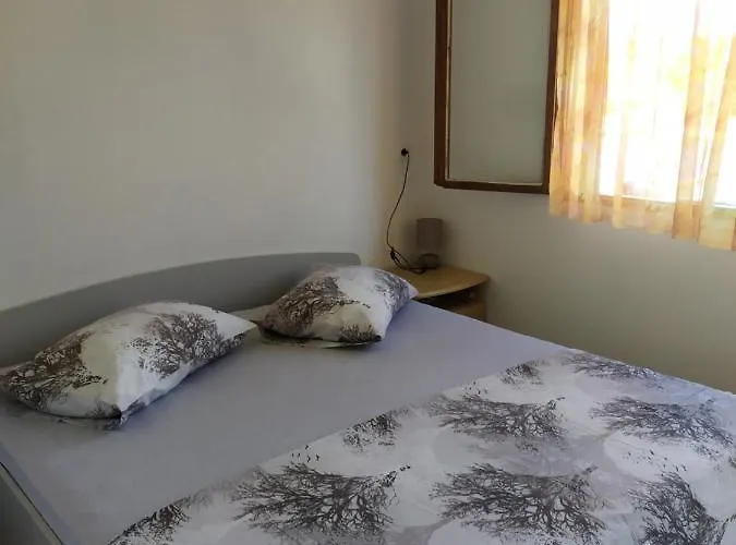 Apartment Primitivo Bay Hvar