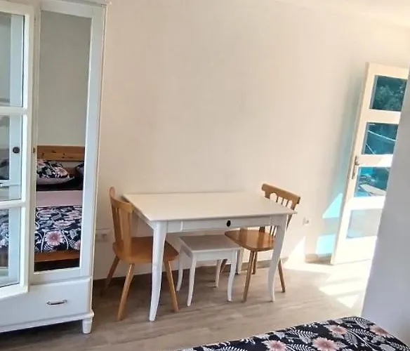 Primitivo Bay Hvar
