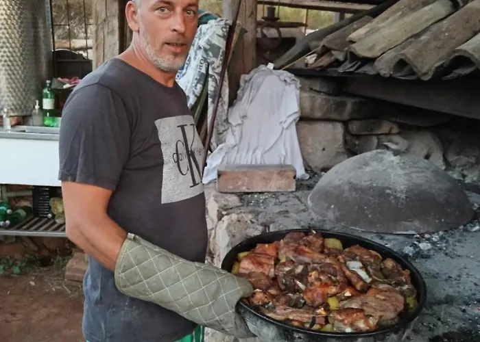 Primitivo Bay Hvar Apartment *