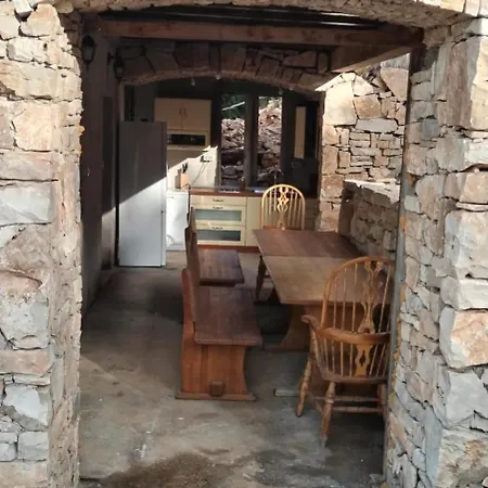 Primitivo Bay Hvar 흐바르